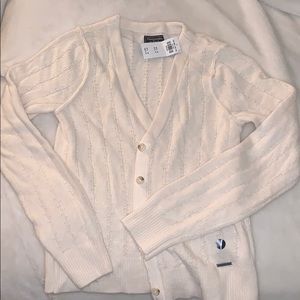 Abercrombie and Fitch cardigan